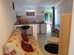 Appartements Studio sympa : photos des chambres