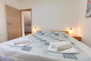 Apartment Val Njivice