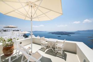 Pantelia Suites Santorini Greece