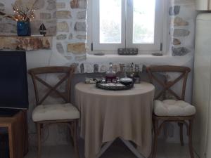 Villa Petradi (150 meters from the sea) Paros Greece