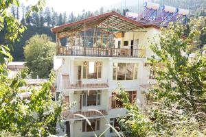 The Culture Nation Hostel Manali