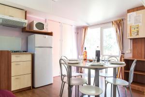 Campings Camping La Plage Argeles : photos des chambres