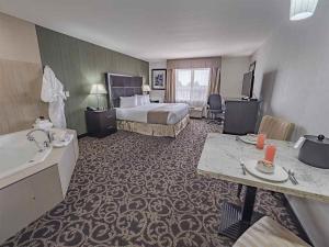 Paradise Inn and Kitchenette Suites Redwater