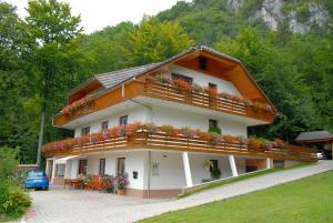 Fine Stay Apartments