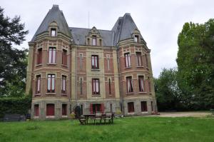 Maisons d'hotes Chateau De La Croix Bizet : photos des chambres