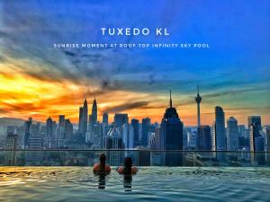 Tuxedo KL -No.1 Rooftop Pool w Skyscraper Views