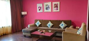 Royal Orchid Central, Pune