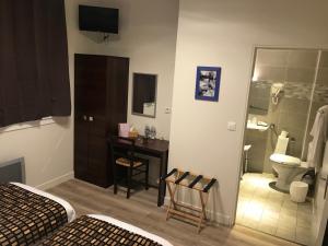 Hotels HOTEL LES IRIS : Chambre Lits Jumeaux