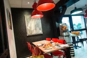 Hotels ibis Styles Chartres Metropole : photos des chambres