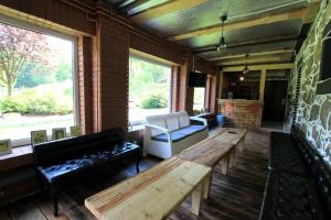 Guesthouse BORSZÓWKA by the creek exclusive with access to a pool sauna and hot tub
