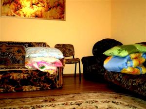 2 ком квартира Соборная-Макарова-Макдональдс 4 дивана WI-FI самый центр Николаева 2 этаж