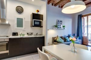 Charming & Convenient Apartment Near Plaza Espanya