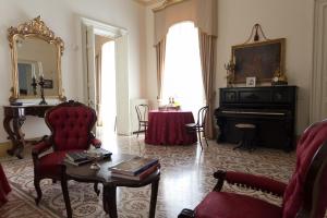 Palazzo Pio Apartment img12
