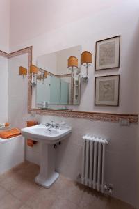 Palazzo Pio Apartment img18
