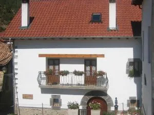 Casa rural Ornat Etxea - 伊萨瓦