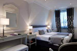 Hotels Chateau de Montvillargenne : photos des chambres