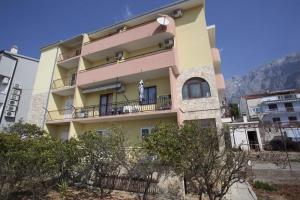 Apartment Makarska 16161c