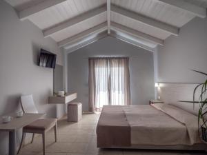 Deluxe Studio 3 pax room in Zante Atlantis Hotel