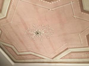 Double Room with Shared Bathroom room in Vip Bergamo Rooms