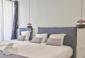 69 - Authentic Parisian Home