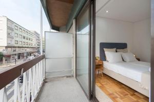 Brunos Downtown Apartment