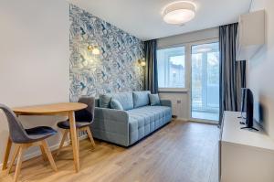 City Studio 1B in a great location