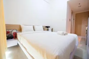 Cozy Studio Tree Park Apt - South Tangerang