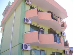 Anelia Family Hotel