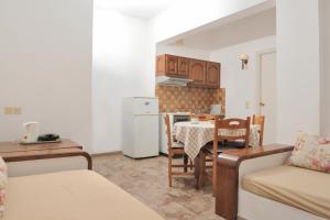 Kalamionas Studios & Apartments Corfu Greece