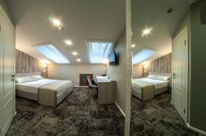 Superior Single Room - Mansard floor room in Skandinavia Hotel