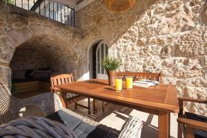 House Misto