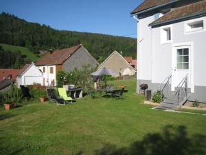 Appartements Gite en pleine verdure au coeur du village : photos des chambres