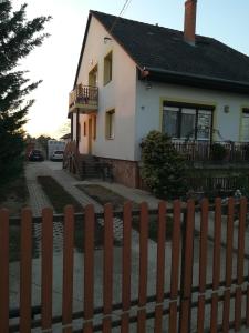 Пансіонат Csanda Vendégház Gönyů Угорщина