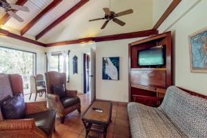 Condo #26 @ Beachside Villas