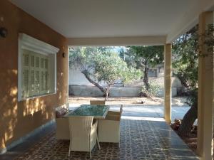 VILA INSPIRATION - ON KINI BEACH Syros Greece