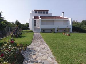 Ferienhaus Holiday home next to orange tree orchard Vrachati Griechenland