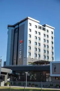 Hotel Ana Lux Spa - 皮罗特
