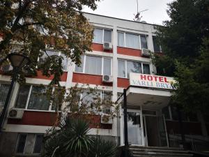 Hotel Varly Bryag