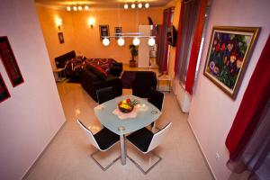Split Apartments Peric 