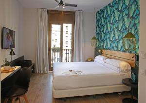 Superior Double Room with Balcony room in Chic & Basic Lemon Boutique Hotel