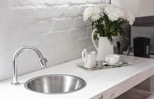 Petite Studio Apartment Self Catering