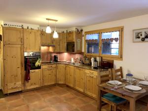 Apartments Vieux Chalet