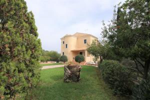 Captain's Countryside Villa for up to 9 visitors Corfu Greece