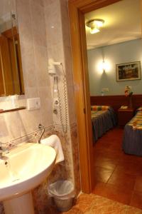 Double Room room in Hotel Campus Tavern