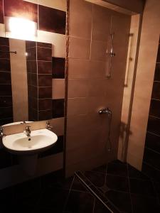 Hotel Varly Bryag