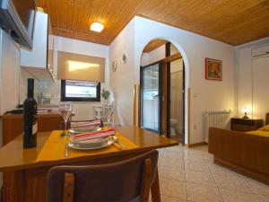 Apartments Ozren 311