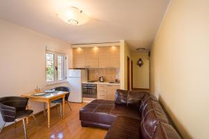 Family apartment in Becici