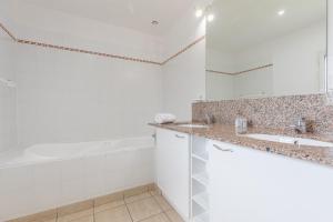 Villas Madame Vacances Les Dunes de la Prade : photos des chambres