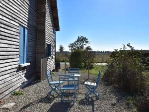 Maisons de vacances Cozy Hoiday Home in Droyes North France with Terrace : photos des chambres