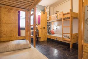 Bunk Bed in 6-Bed Female Dormitory Room room in Swanky Mint Hostel